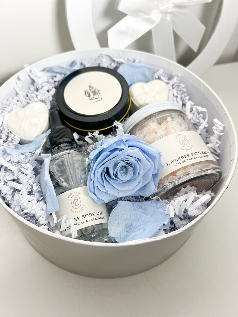 Ivy Lynne Home Blue Rose Giftbox