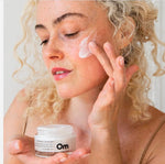 Om skincare organics Cream / All ages / Jar Gotu Kola + Squalane Hyaluronic Nourishing Cream