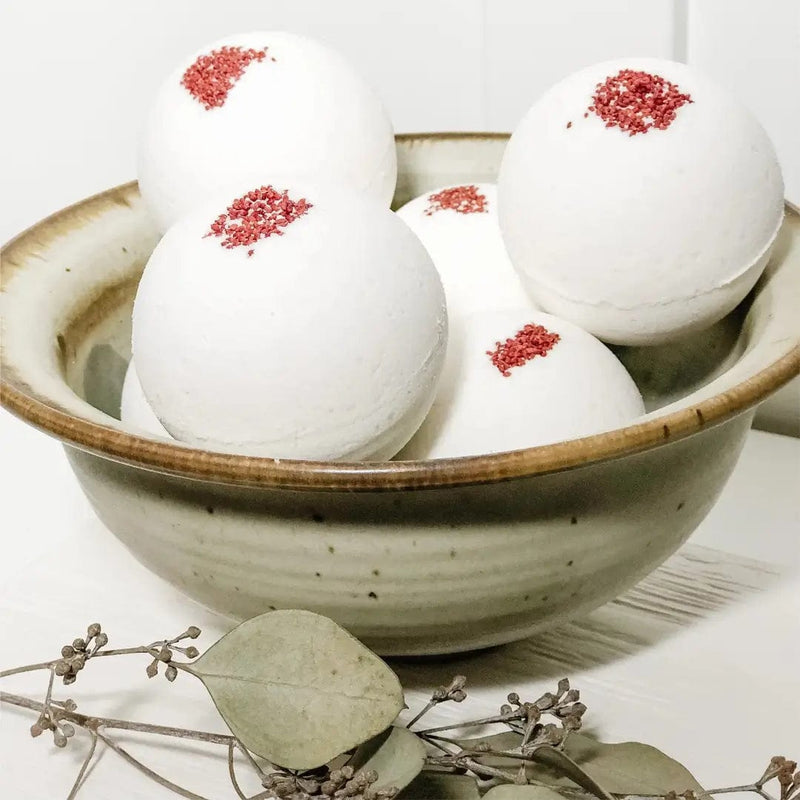 Ivy Lynne Home Bath & Body Bath bombs
